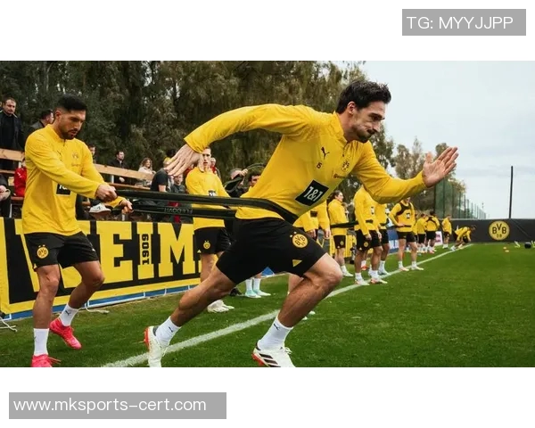 国王杯激战AC米兰逆转国米6-2补时进球点燃全场激情