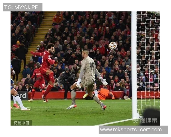 欧冠经典对决波尔图逆转利物浦的战术解析与精彩瞬间回顾