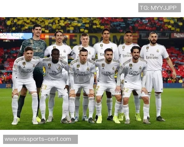 西甲激战皇马与曼城平分秋色点球大战成焦点引爆全场 西甲激战皇马与曼城平分秋色点球大战成焦点引爆全场