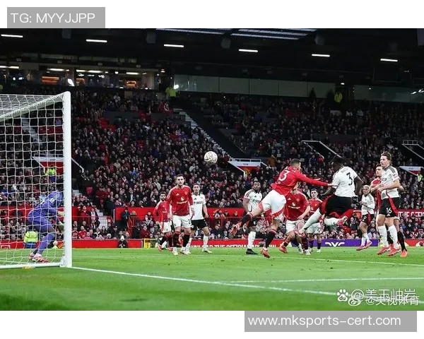 足总杯激战曼联逆转里昂点球大战引爆全场激情时刻