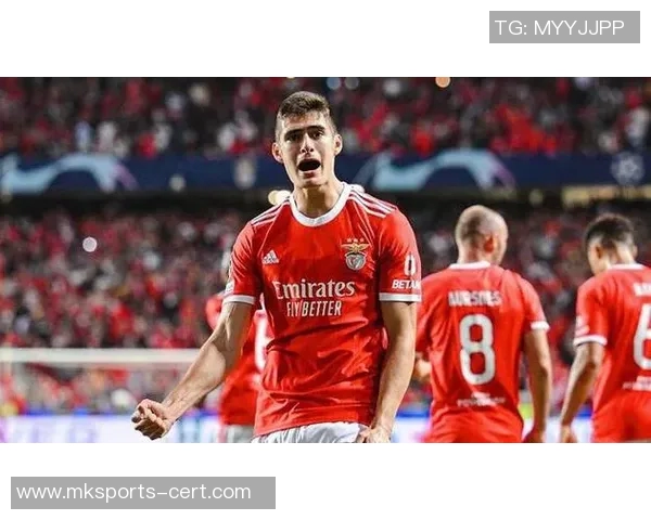 中超激战利物浦逆转本菲卡点球大战引发全场狂欢解析 中超激战利物浦逆转本菲卡点球大战引发全场狂欢解析