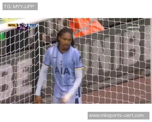 热刺与巴萨激战成平局乌龙球成比赛转折点引发热议