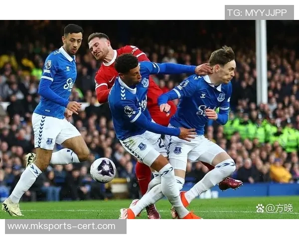 国王杯激战巴黎圣日耳曼绝杀里昂全场沸腾十大精彩进球回顾